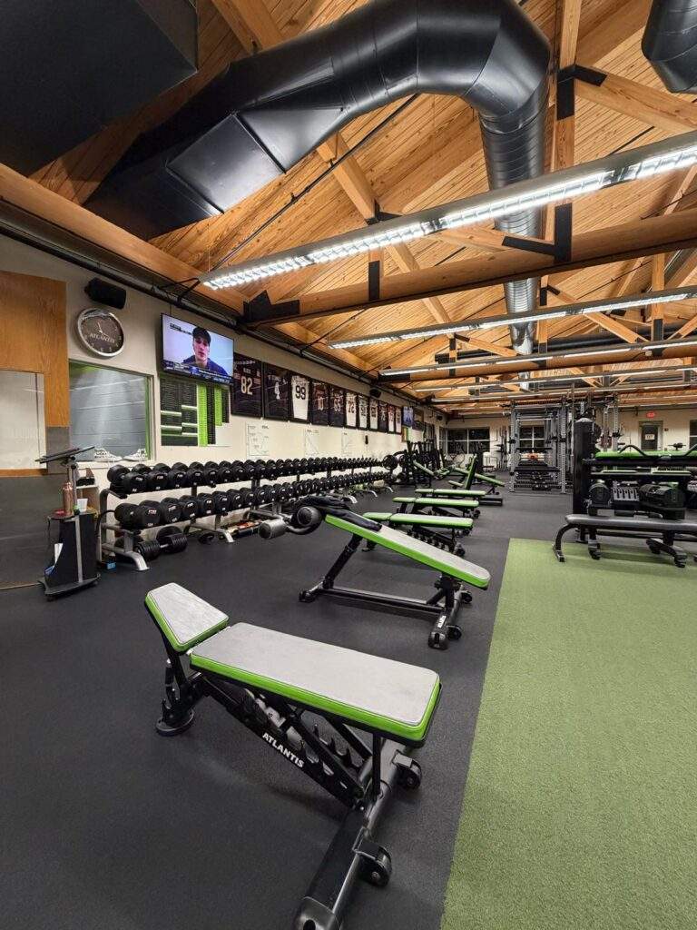 Evergreen cleaning group cleaned a gym in Barrington, il.