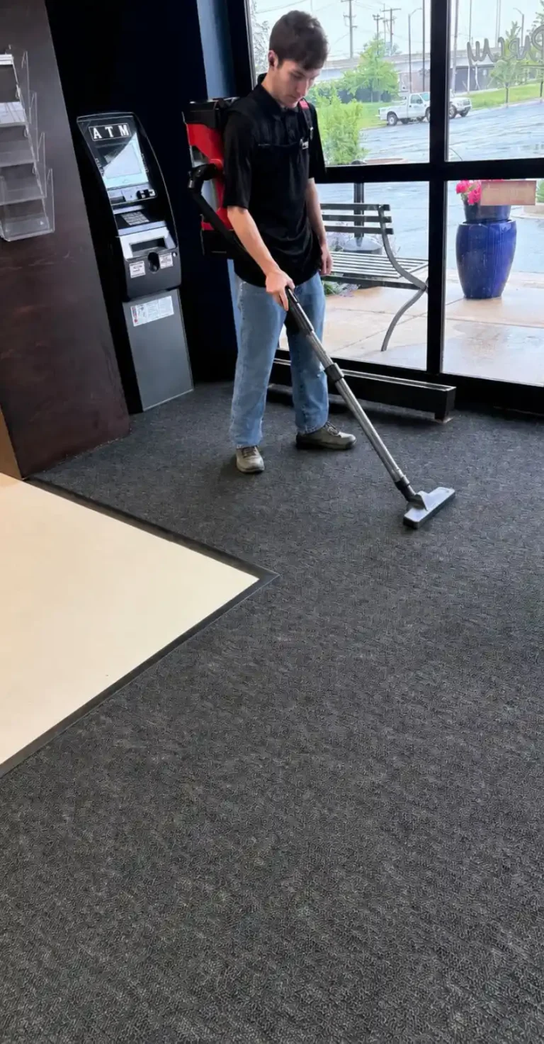 Cleaning in the Commercial Office Workspace